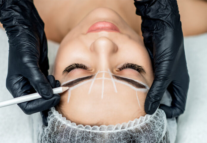 Geometria brwi - na czym polega